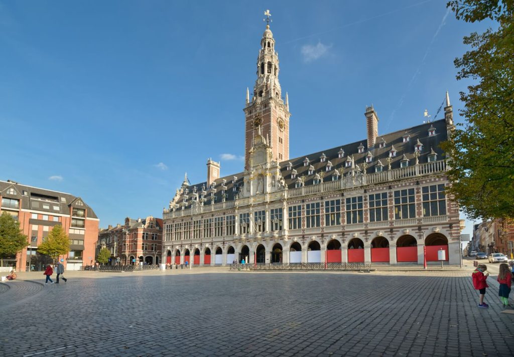 Leuven bibliotheektoren beklimmen