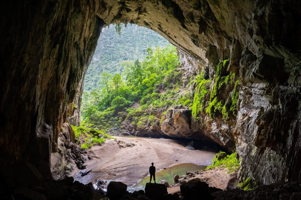 Grootste grot met kabelbaan in Vietnam