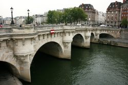 Pont Neuf in Parijs