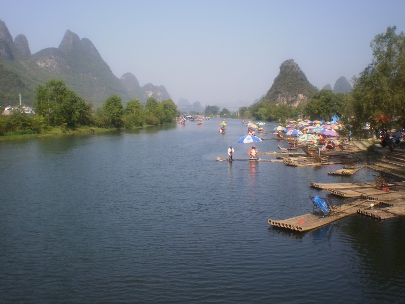 Bamboo rafting op de Li rivier