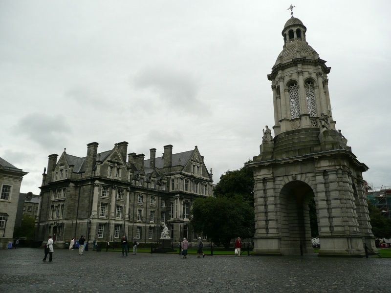 Poort van Trinity College in Dublin