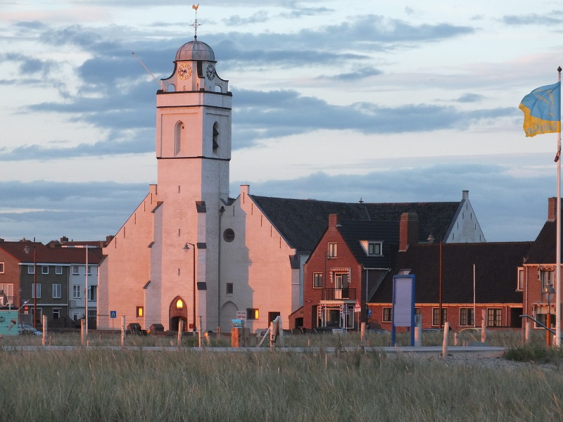 Witte kerk in Katwijk