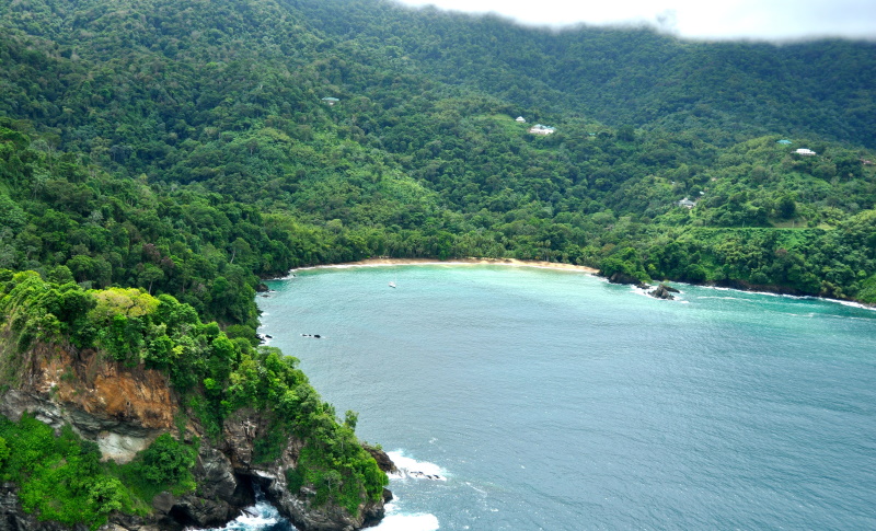 Englishmans Bay in Tobago