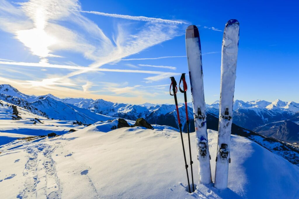 Aanpassingsvermogen Kameel verdrievoudigen Goedkoopste skigebieden in 2022. | Wereldreizigersclub