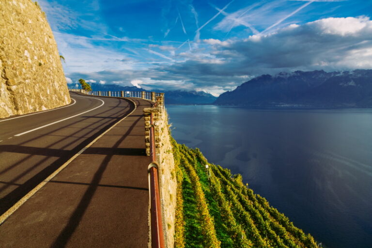 Reizen met de auto naar Zwitserland. | Wereldreizigersclub