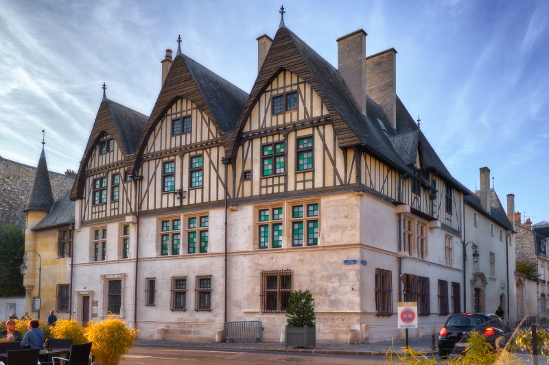 Hotel Le Vergeur in Reims