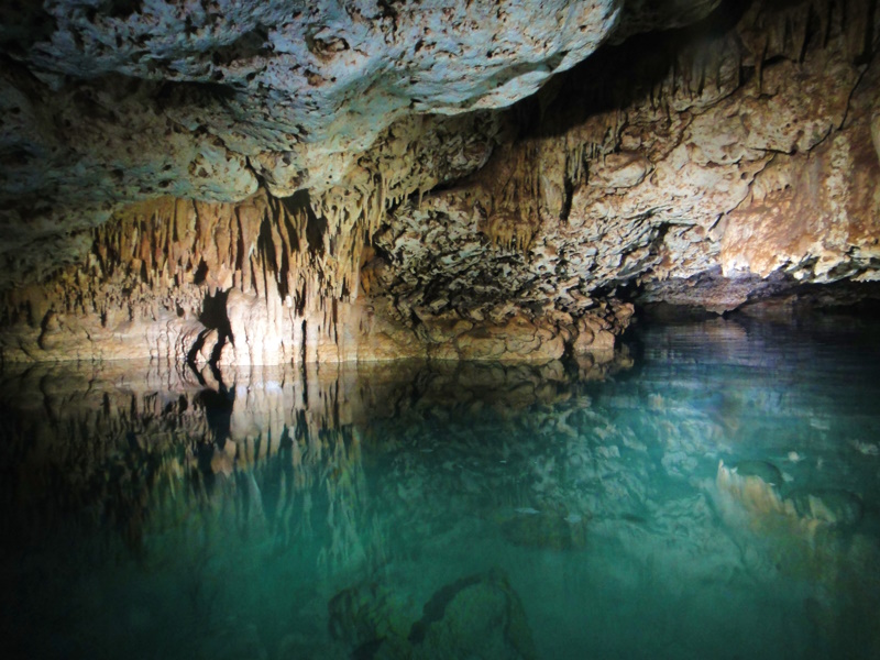 Bonaire grotten