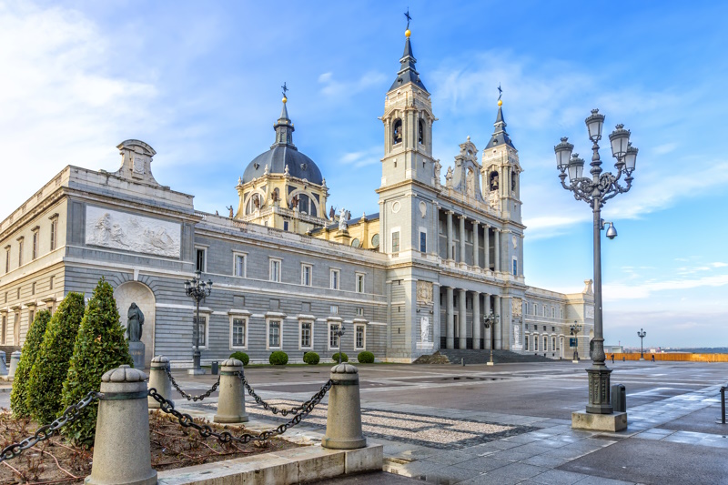 Almuneda kathedraal in Madrid