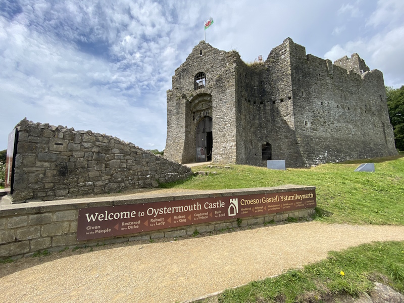 Oystermouth Castle bij Swansea
