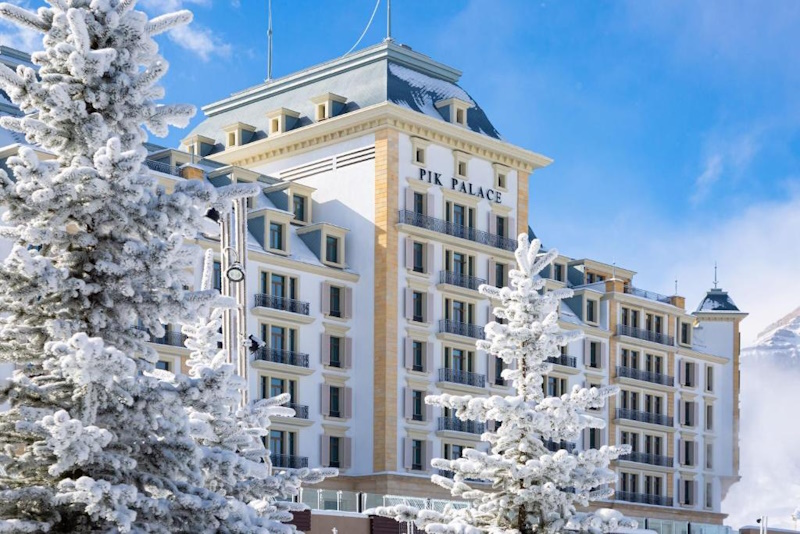 Hotels bizarre namen Azerbeidzjan