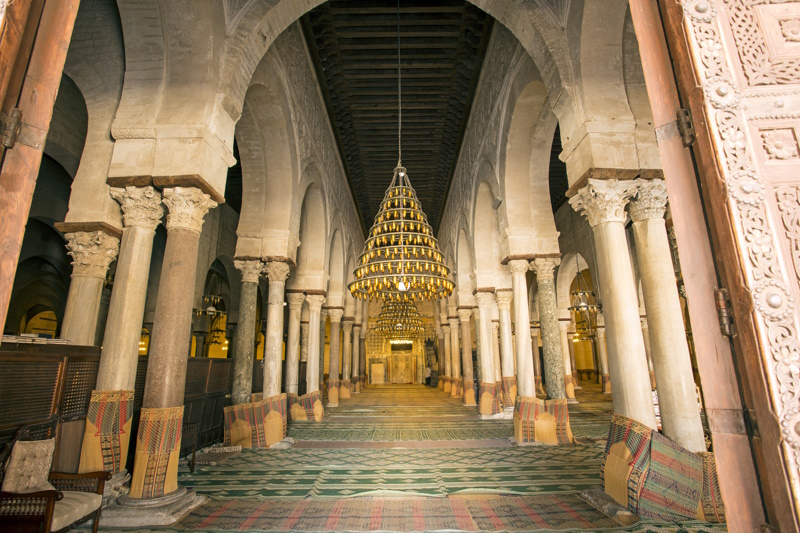 Gebedsruimte Kairouan Grote Moskee Tunesië