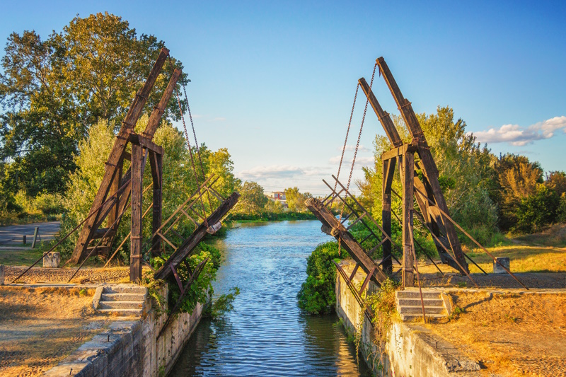 Arles Langloisbrug