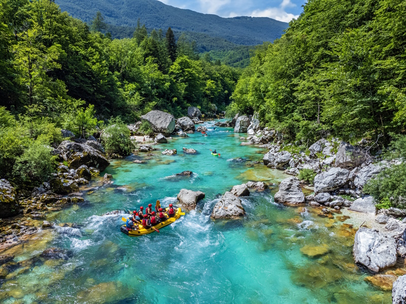 Raften op Soca rivier bij Bovec