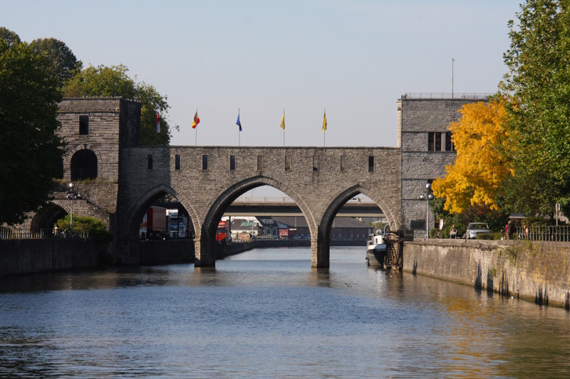 Pont des Trous in Doornik