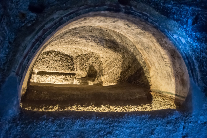 Milos catacomben