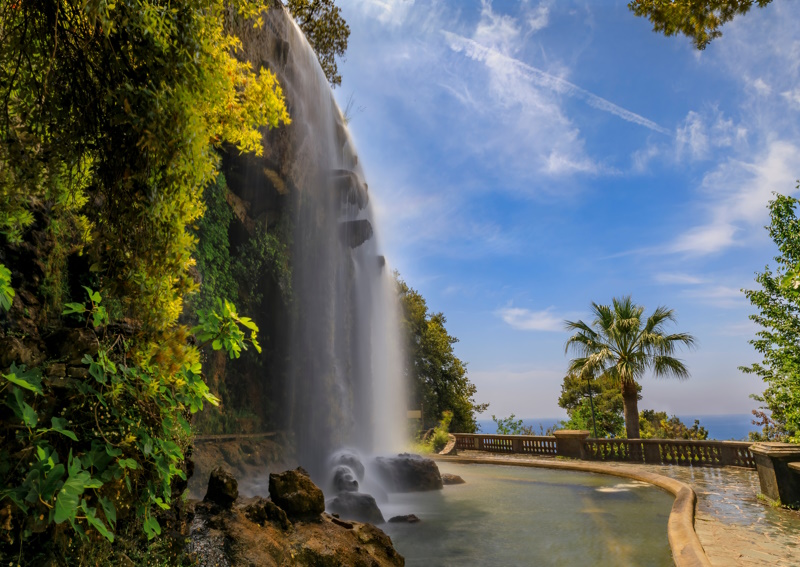 Colline du Chateau waterval Nice