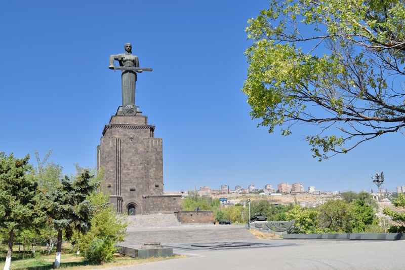 Jerevan Monument Mother Armenia