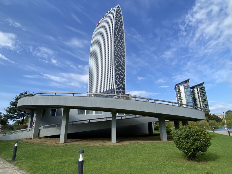 Batumi dolfinarium architectuur