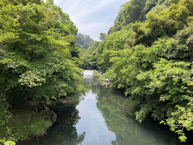 Jeju Cheonjiyeon waterval natuur