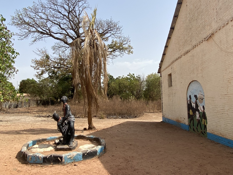 Kunta Kinteh slavernijmonument