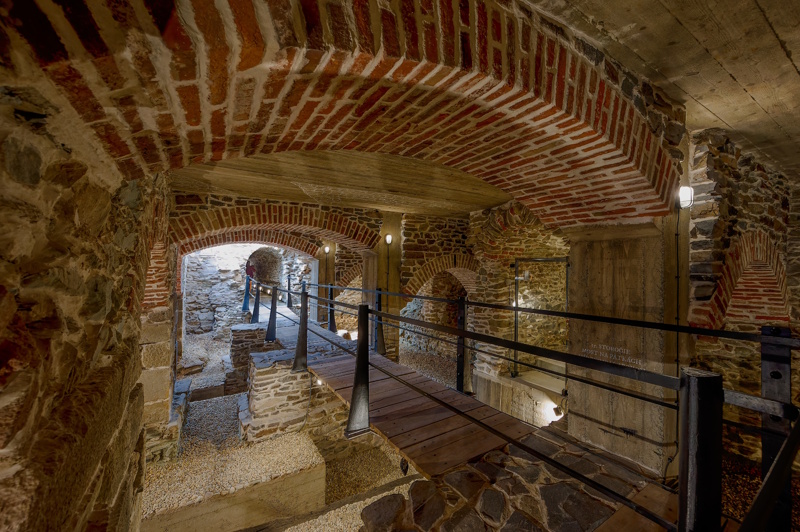 Kosice middeleeuwse kelder