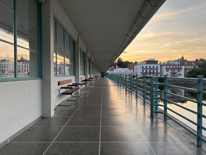 Piestany Colonnadebrug zonsondergang