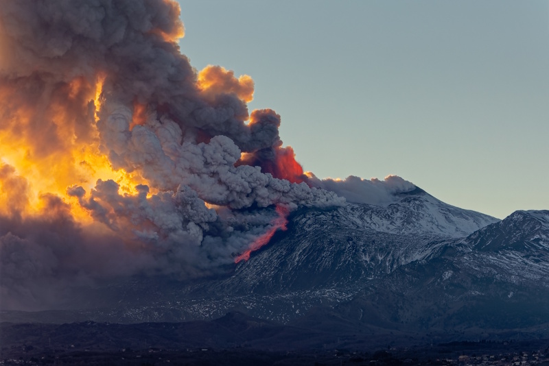 Natuurramp vulkaanuitbarsting