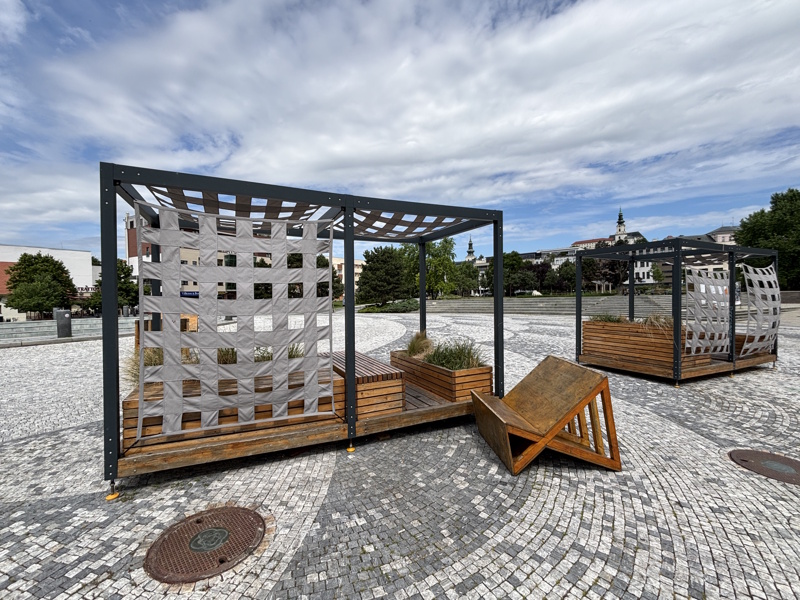 Nitra stadsplein cabanas