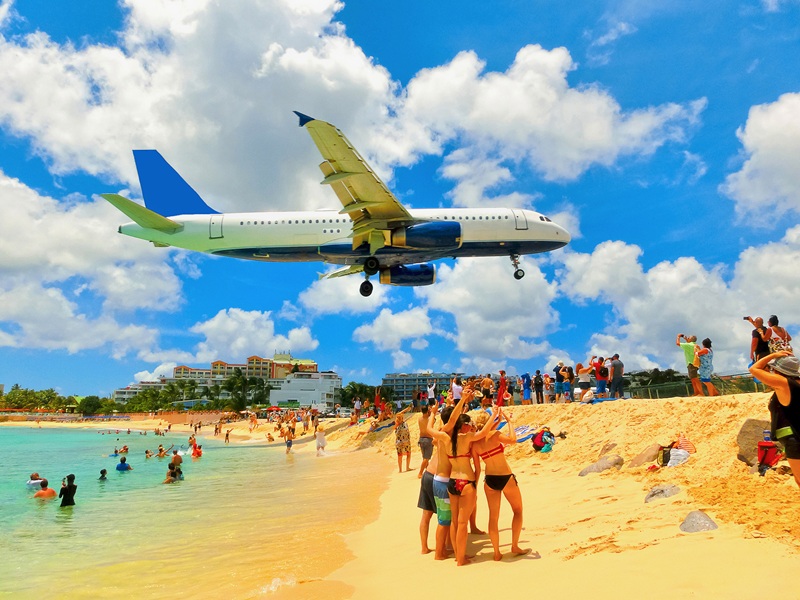 Sint Maarten Maho beach