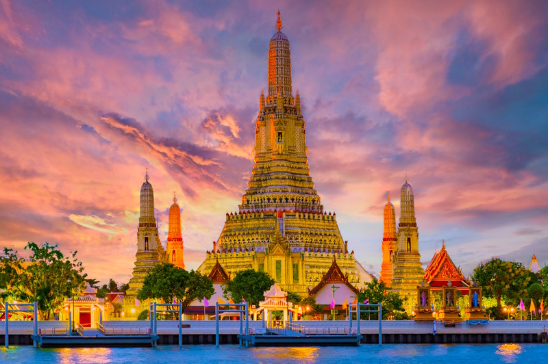 Wat Arun tempel avond Bangkok