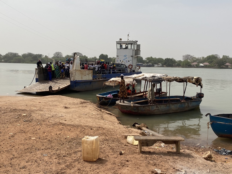 Janjanbureh ferry