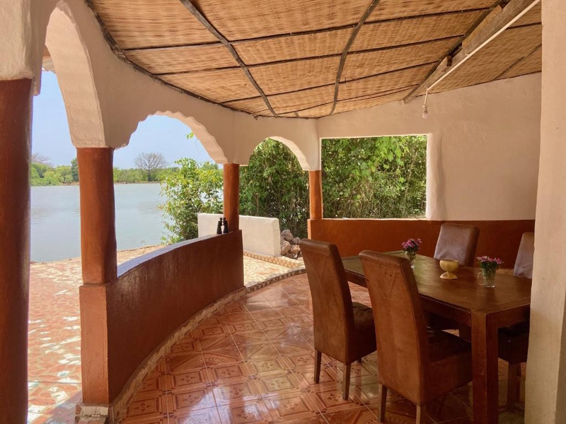Finfoot Lodge in Janjanbureh