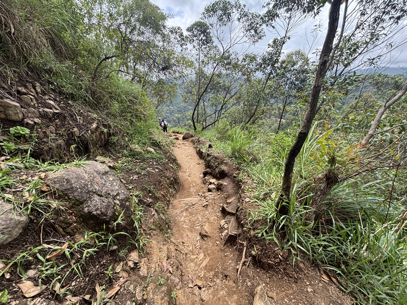 Klimmen Little Adam's Peak