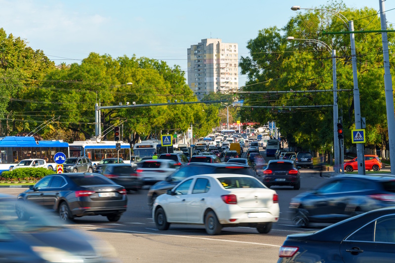 Moldavië autorijden verkeer