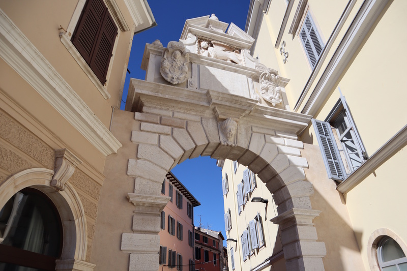 Boog van Balbi in Rovinj