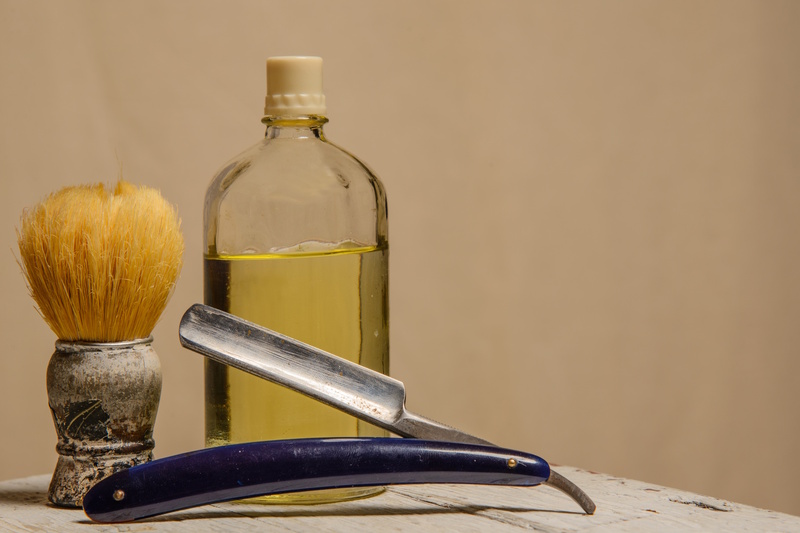 Scheren op reis en scheermes