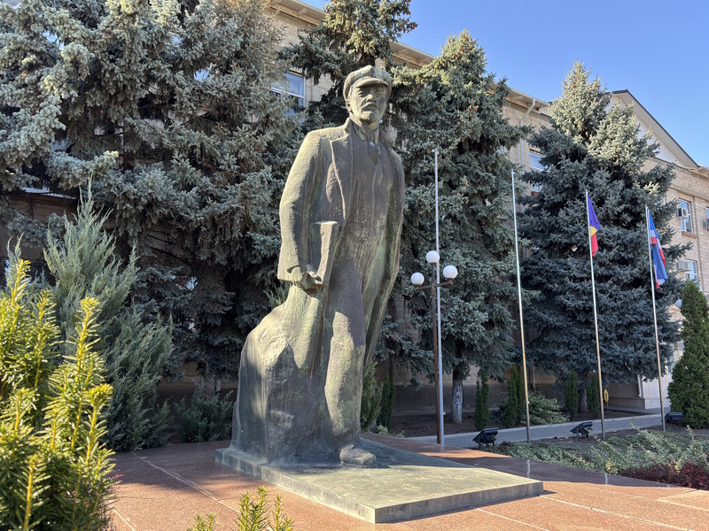 Lenin-standbeeld in Comrat Gagaoezië