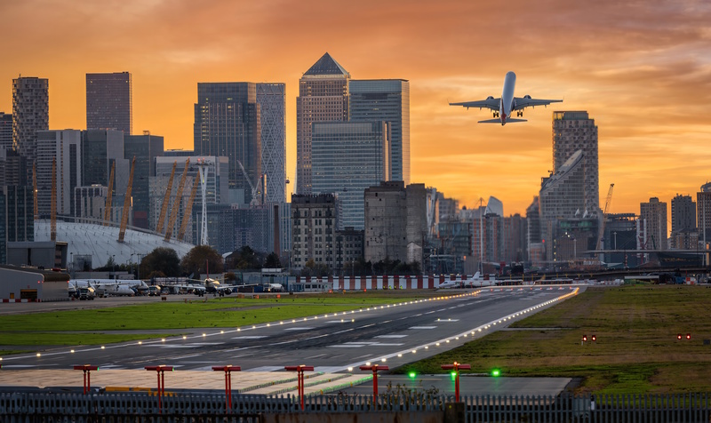 Londen vliegen City Airport