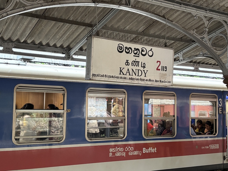 Trein Kandy station