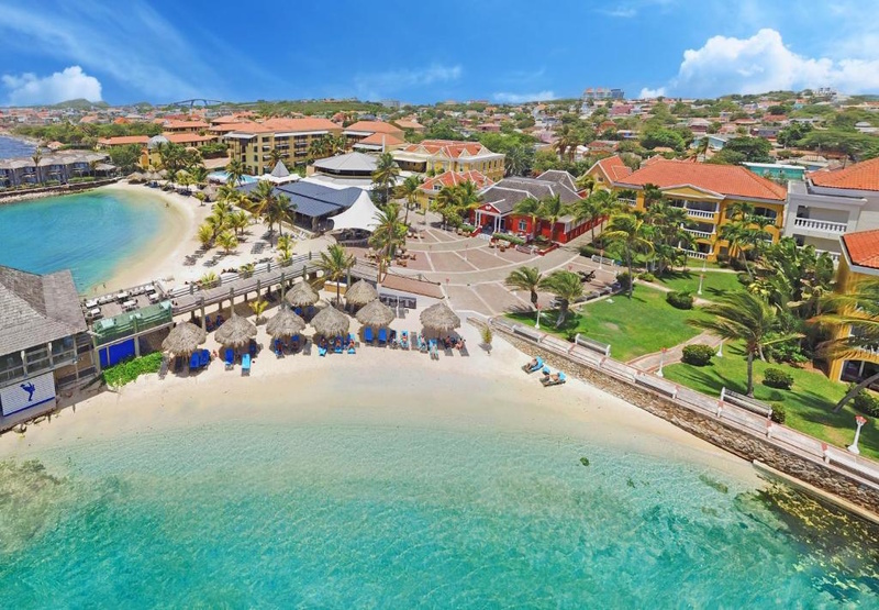 Willemstad Avila Beach Hotel