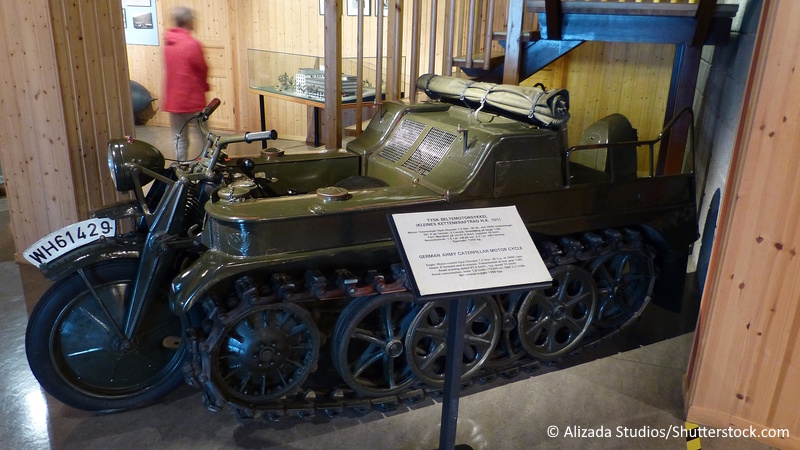 Narvik oorlogsmuseum legervoertuig