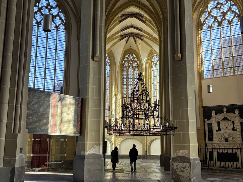 Zutphen Walburgiskerk kaarsenkroon