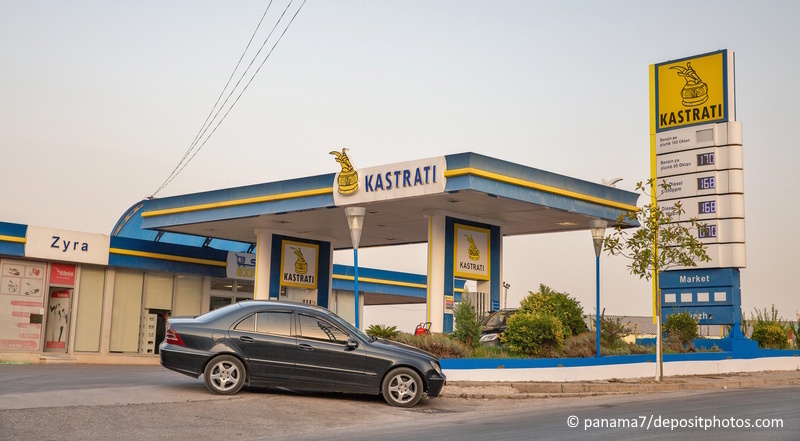 Albanië tankstation