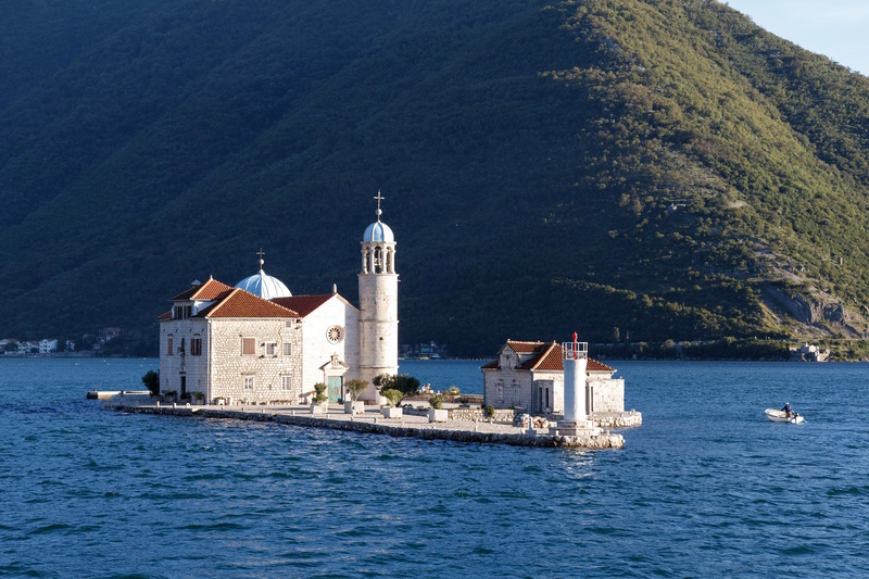 Perast eiland kerk