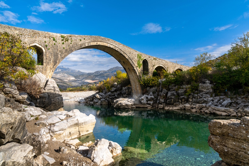 Mesi-brug bij Shkodër