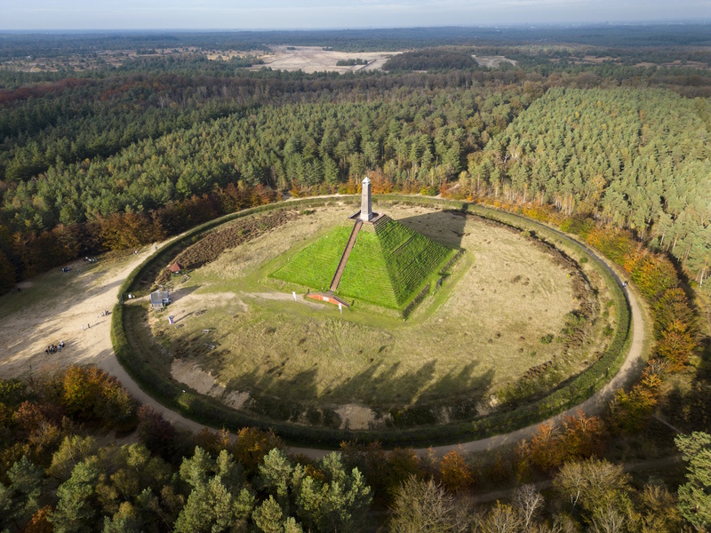 Pyramide van Austerlitz in Utrecht