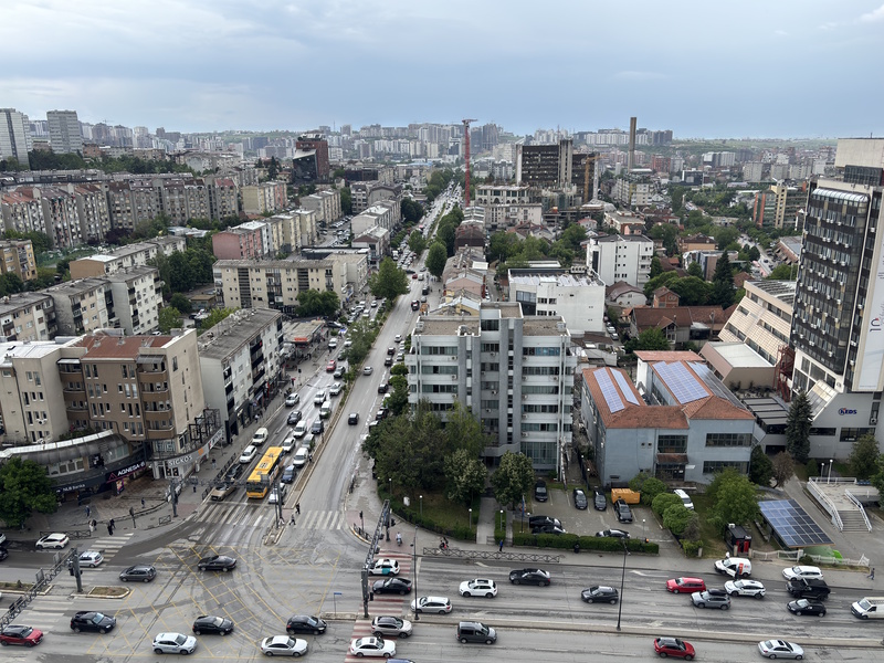 Pristina kathedraal uitzicht