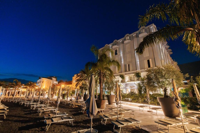 Palma Hotel in Tivat