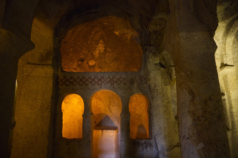 Donkere kerk openluchtmuseum Göreme Cappadocië