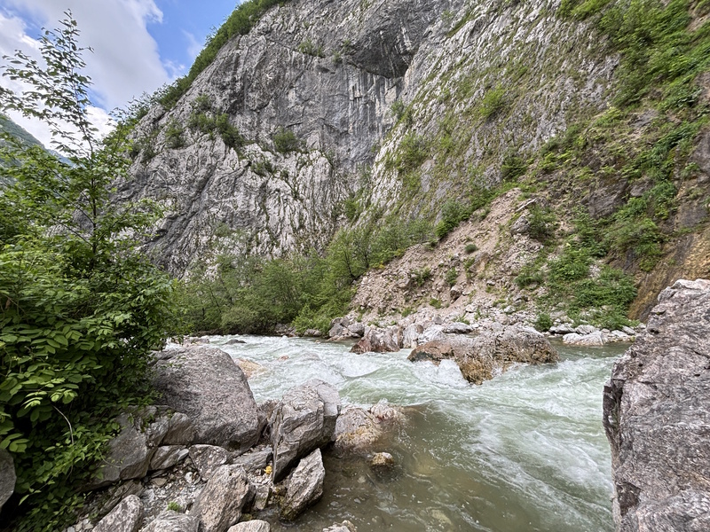 Peja Rugova kloof rivier